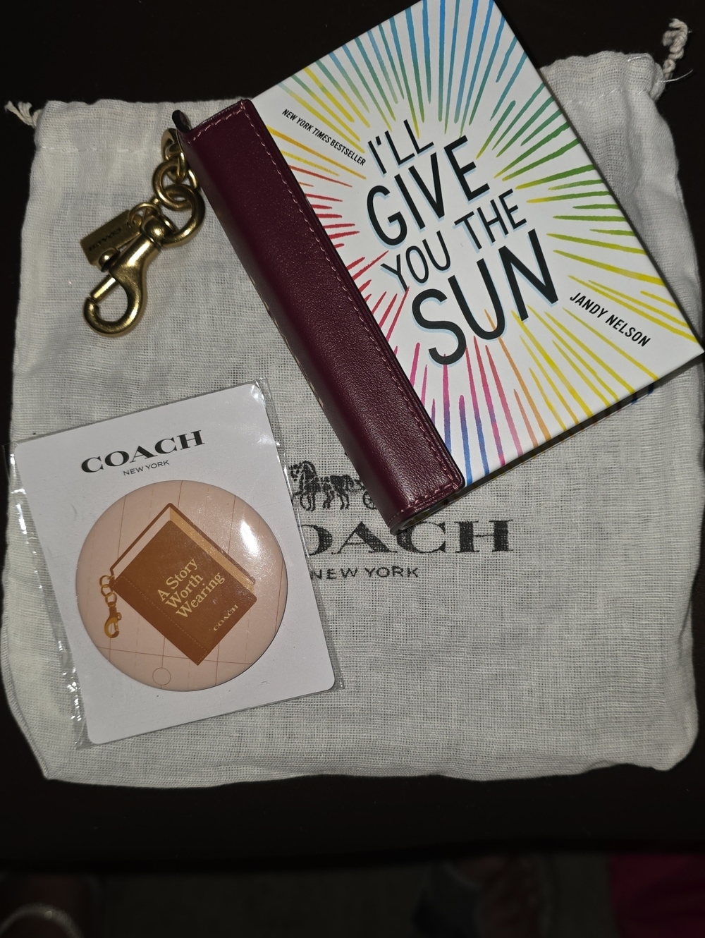 Coach 2 Fer Set Burgundy Leather Trim Book Charm W/ Rare Charm Button Launch New